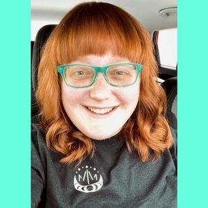 Meet your Posher, Emma